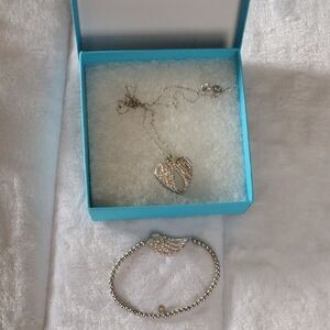 Elegant Silver Heart Necklace and Bracelet Set